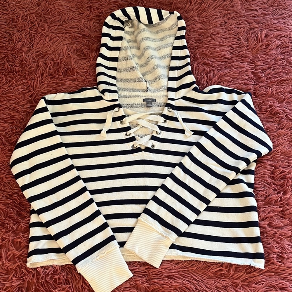 Cropped hoodie